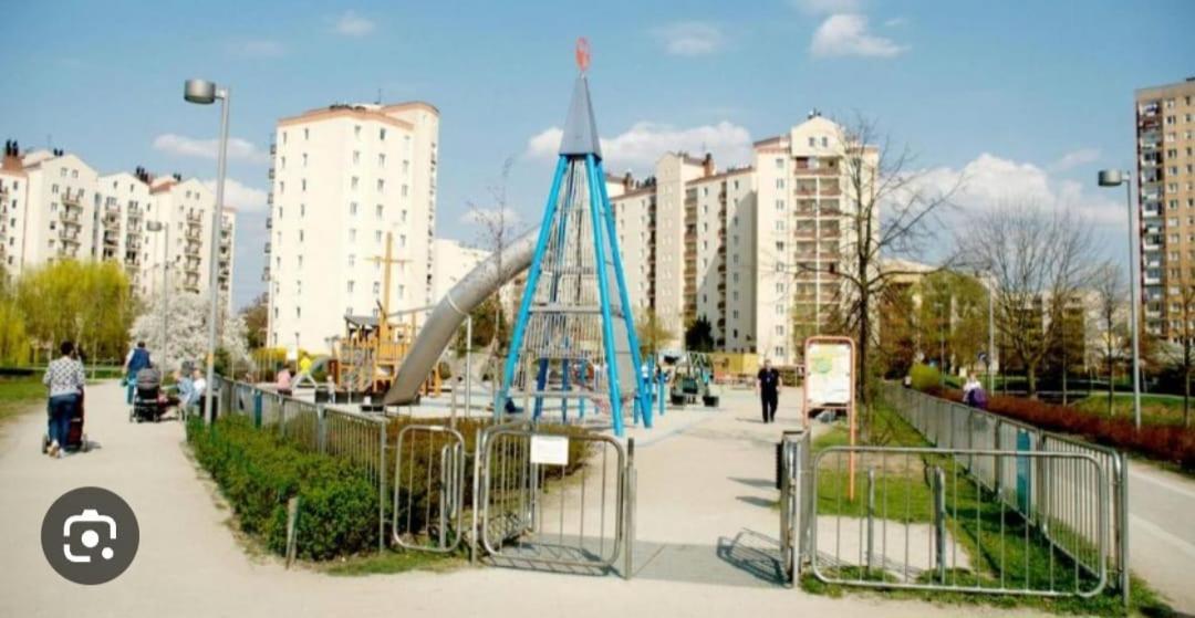 Apartamenty Trzy Wieze Warschau Exterior foto