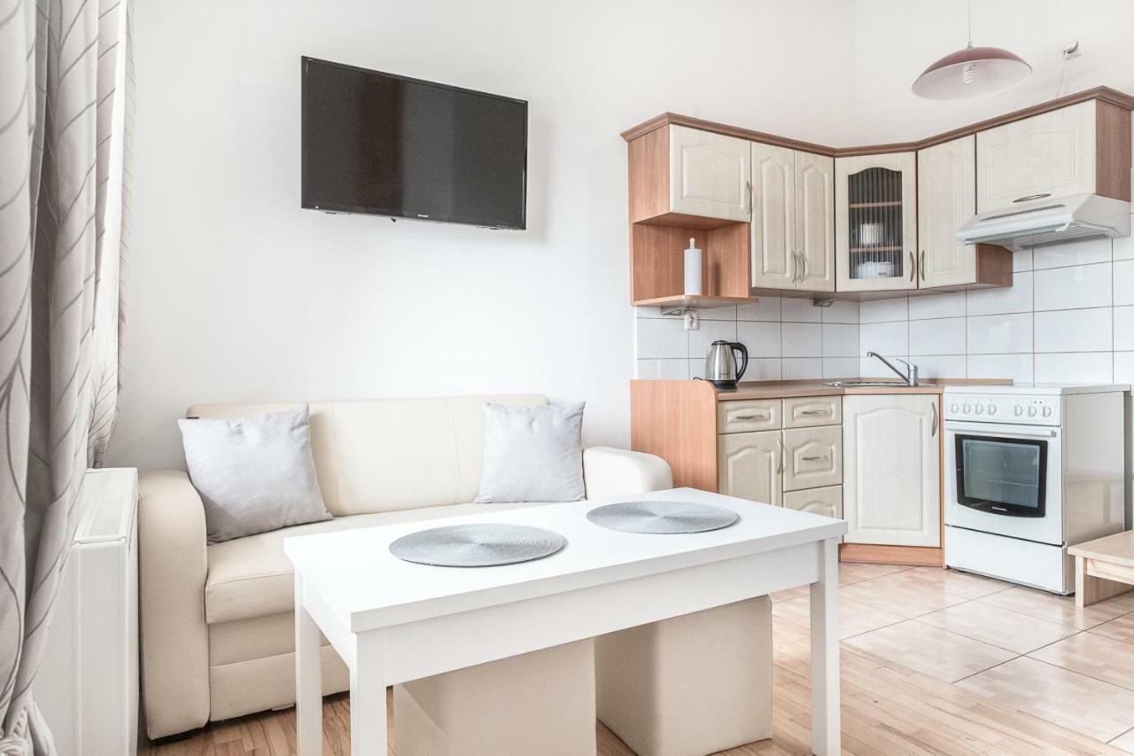 Apartamenty Trzy Wieze Warschau Exterior foto